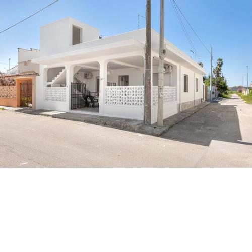 Bianca House by BarbarHouse