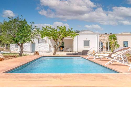 Bianco Trullo by Raro Villas