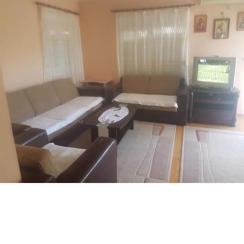 big apartman petrovac