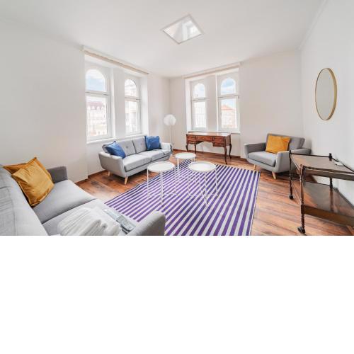 Big Apartment for 10 people