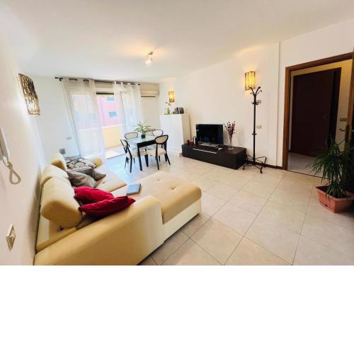 BIG APARTMENT IN MILAN NAVIGLI AREA WITH 2 TERRACE