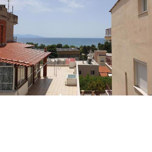 Big apartment near to the beach