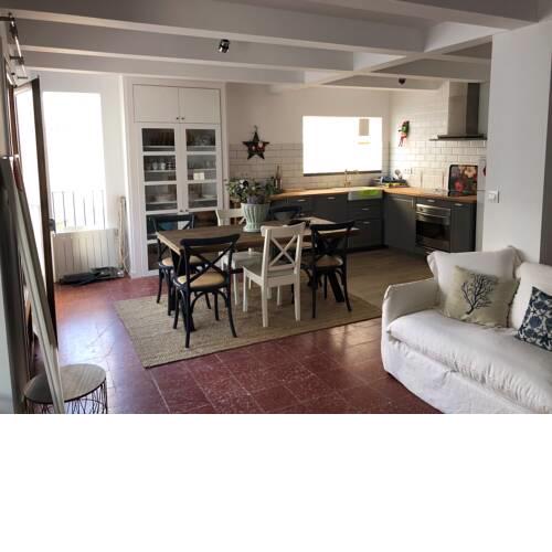 Big family house in the Center of el port de la selva