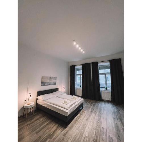 Big nice family apartment next to Hannovermarkt
