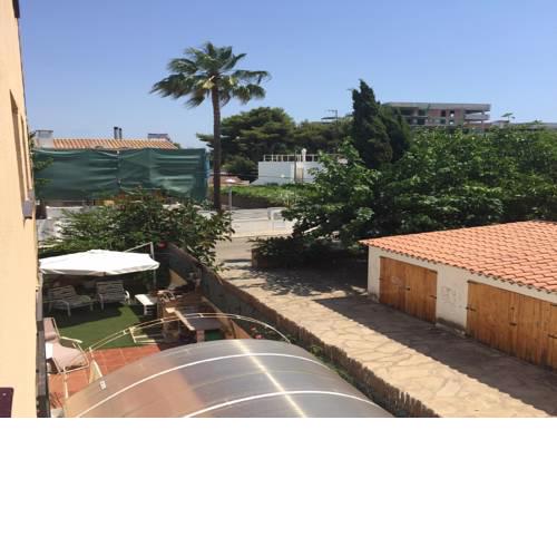 Big One Vilanova Apartment HUTB-015655