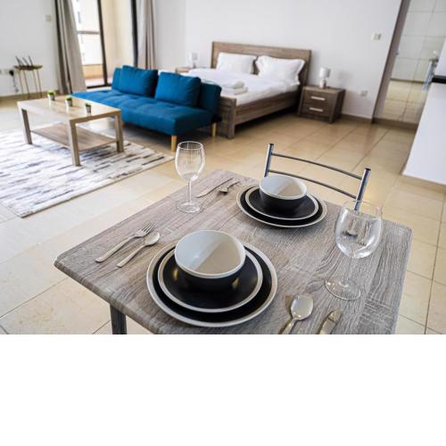 Big Studio in JBR just one minute to Beach & Tram