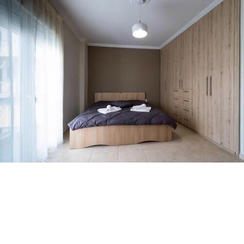 Bill Apartment 4