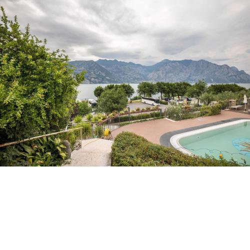 Bilo vista piscina Villa Treccani