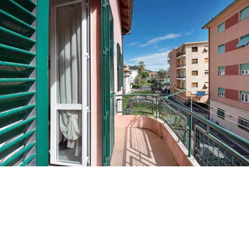 Bilocale Cilea con balcone