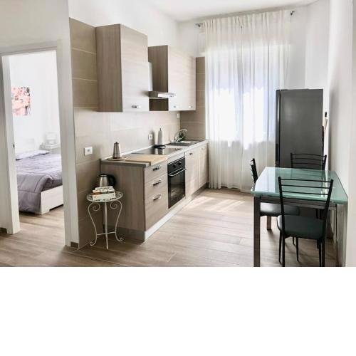 Bilocale in Bande Nere -Linea M1