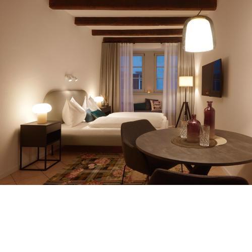 Binder Apartment