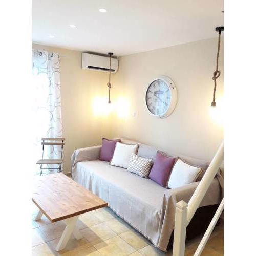 Bizaniou Apartment 69