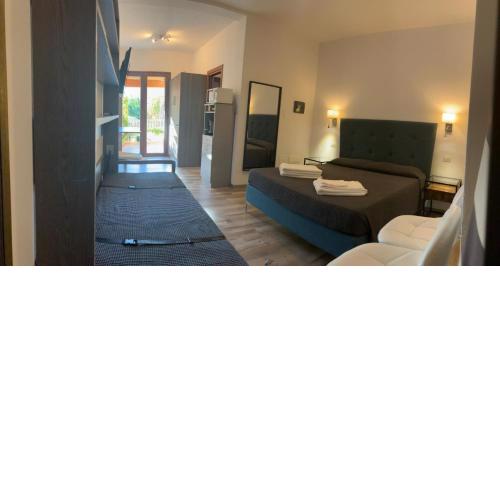 B&k bed and kitchen