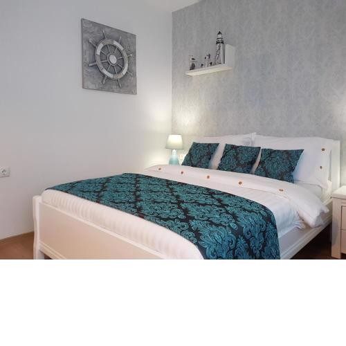 Black Sea Apartment