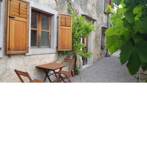 Blackbird House Štanjel Historic Center