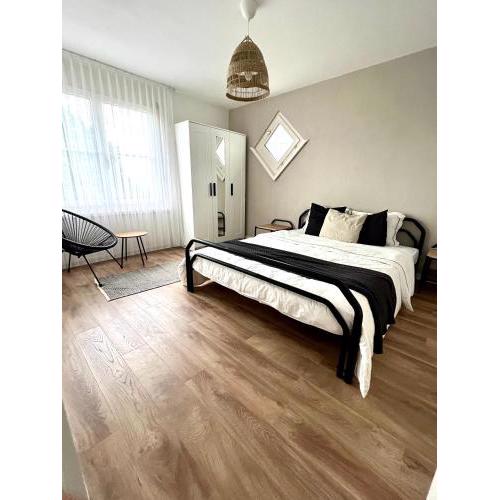 Black&White Apartment