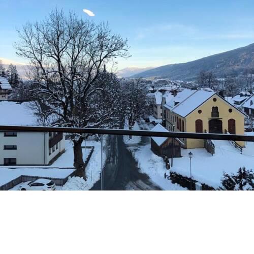 Blissful Holiday Home in Matuerndorf with Balcony