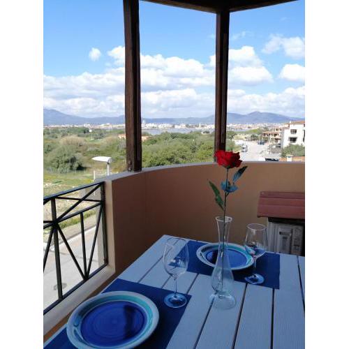 BLU APARTMENT: vista mare - posizione strategica