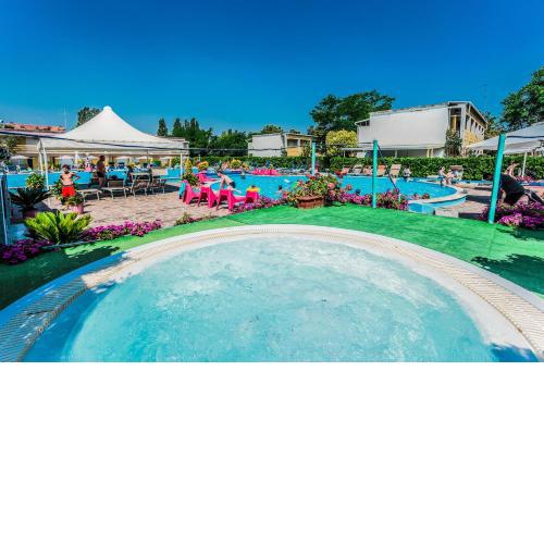 Blu Marlin bungalow Appartamenti con piscina