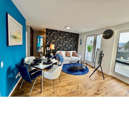 Blue Balconie Suite - free parking - WiFi