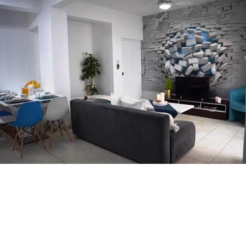 Blue Breeze Luxury Apartment