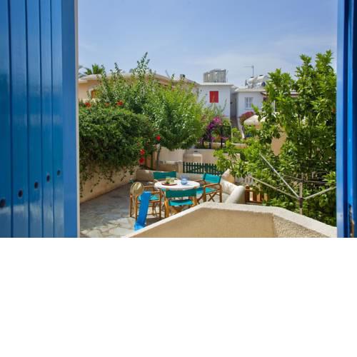 Blue Family Apartment