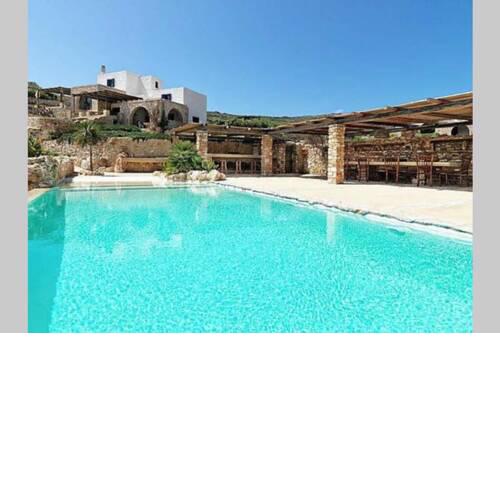 BLUE GREENS VILLAS