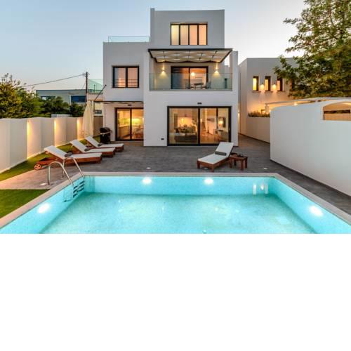 Blue Harmony Luxury Villas