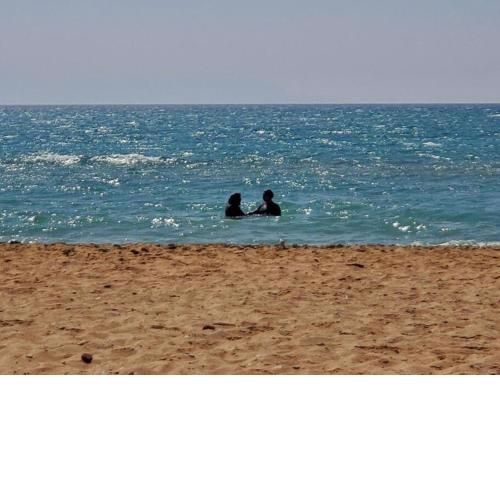 Blue lagoon 2 bed room apartment, AC for rent in ras sidr If you love calm this is for you 2 days minimum FAMILY only please