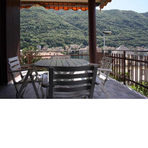 Blue Lake Apartment 1