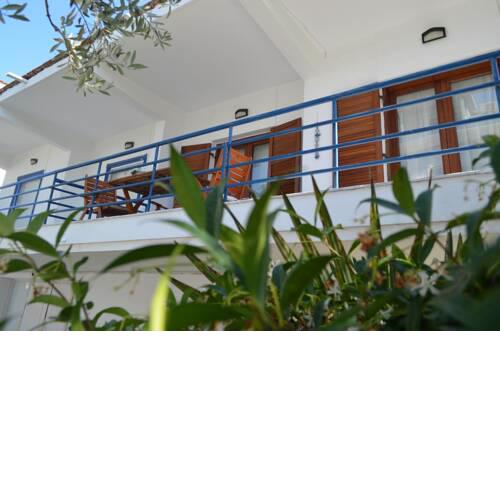 Blue Maison
