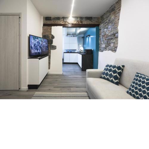 Blue Sapphire Como cozy flat in center of city