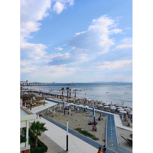 BLUE SEA VIEW