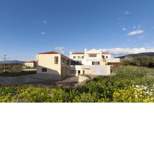 BLUE SEAS VILLA in Plytra, Monemvasia - 6 Bedrooms - 14 Guests - Retreat Packages Available