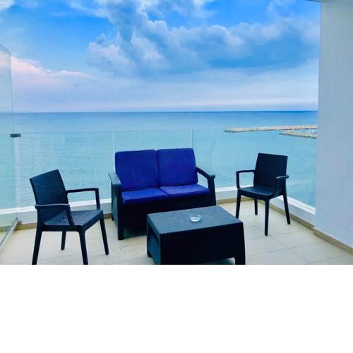 Blue View 402