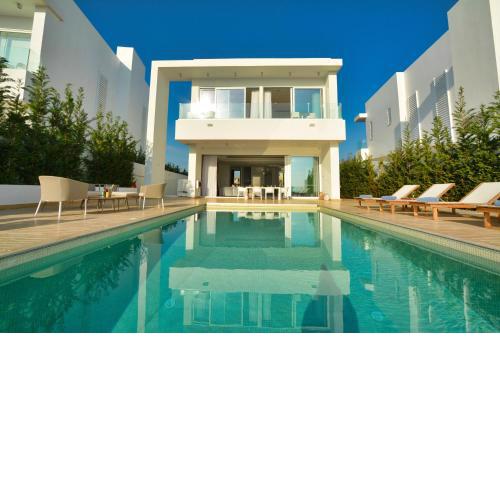 Blue Waves Beachfront