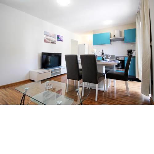 Blue & Yellow Apartments Trogir