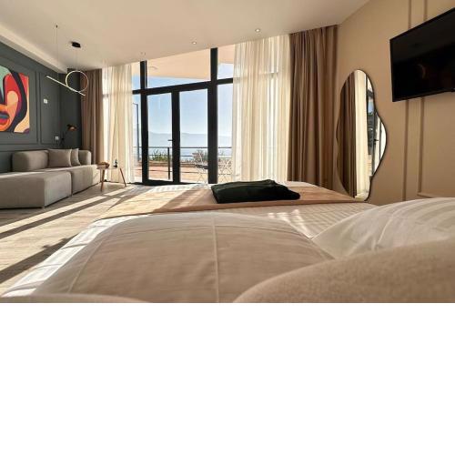 BluHorizon Suites1