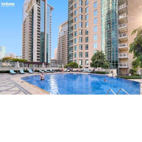 bnbmehomes - Exquisite 2 BR Apt w/ City View - 2102