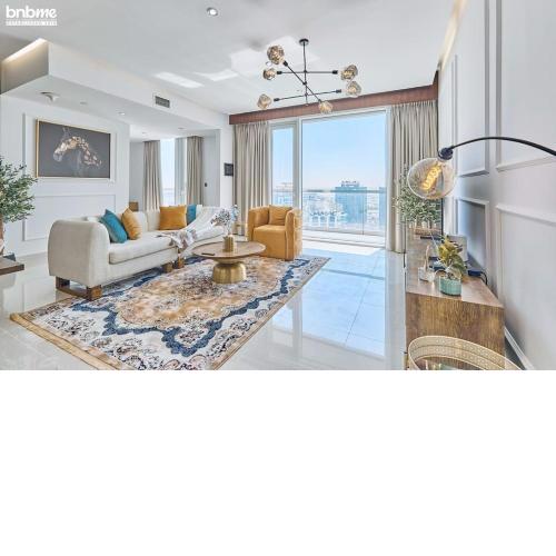 bnbmehomes - stunning interiors 3 BR in downtown - 1502
