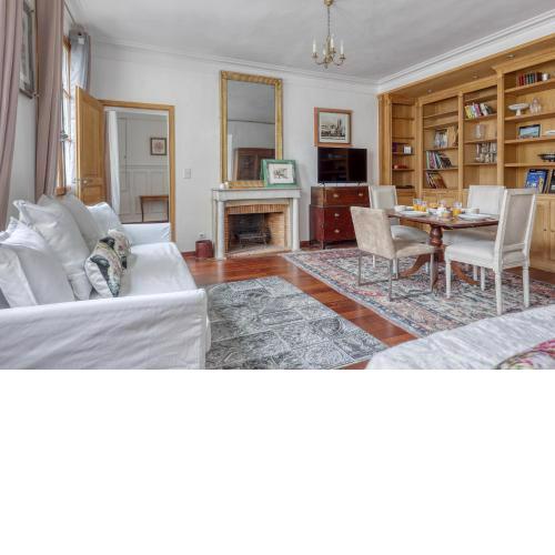 Bohemian & Authentic Parisian Flat - Paris 07