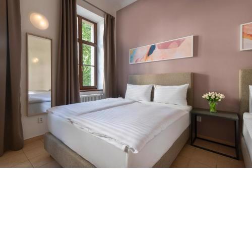 Bohemian Dreams Apartments and Suites