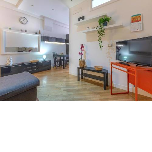 Bologna Modern Apartment Saragozza District