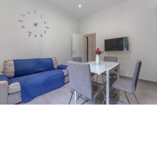 Bolognina Bright Apartment near the station