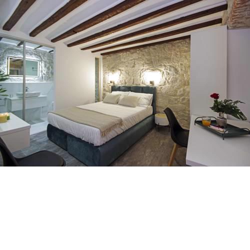 BonBon Room