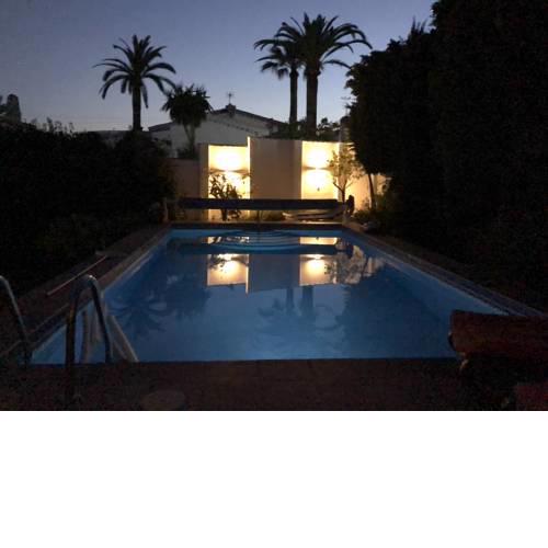 BONITA VILLA EN NERJA CASA PALOMAS