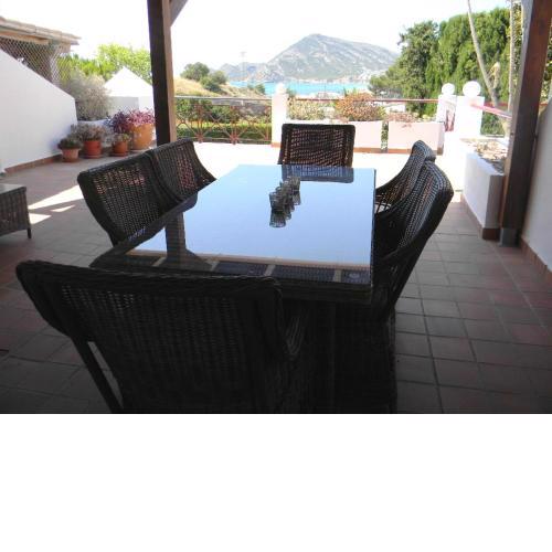 Bonito apartamento con inmensa terraza y piscina