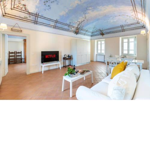 Borgo Alfieri - Elegant suites with stunning view