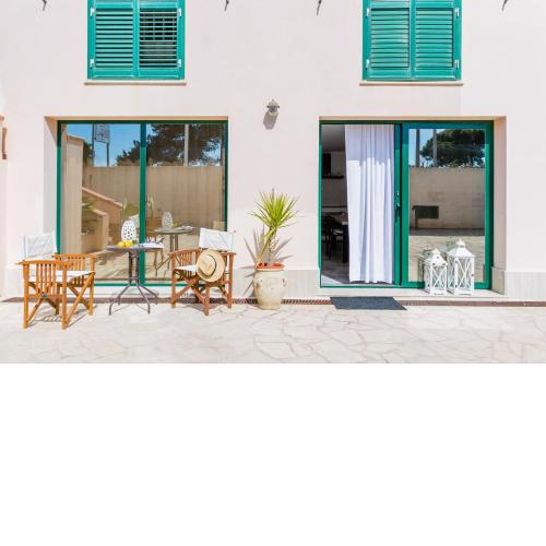 Borgo house very close to the beach, parking & wifi