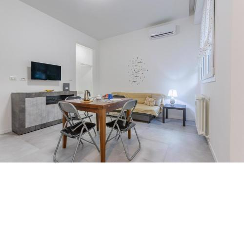 Borgo Panigale Viola Apartment